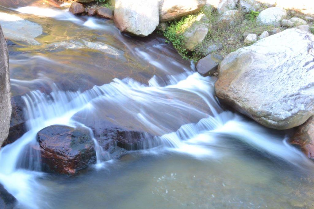 ホテルFazenda Agua Encantada アングラドスレイス エクステリア 写真